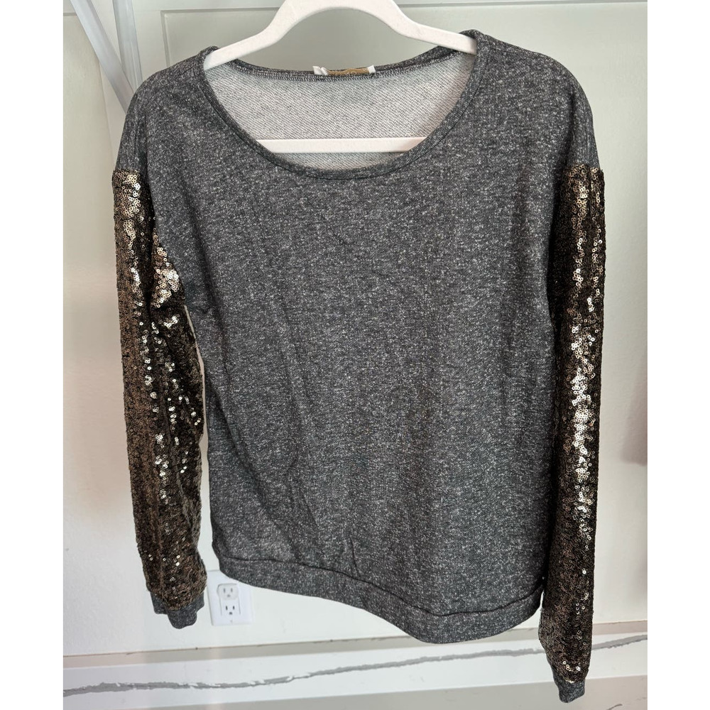 Entro Sequin Long-Sleeve Light Sweater Grey Size Medium‎